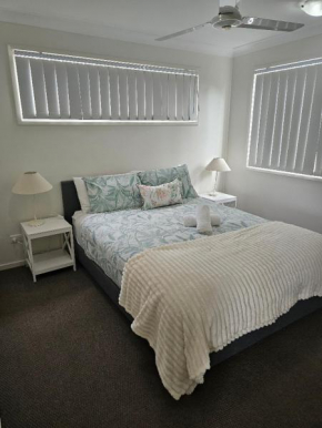 Homely & Welcoming in Mango Hill